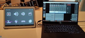 Fernsteuerung von Ton und Licht über Tablet+Laptop