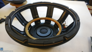 12-280W4R_03.png - (1.83 MiB) 26210 mal betrachtet Aufgeschnitten